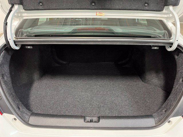 Used 2021 Honda Civic Sport image 14