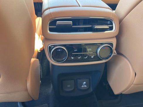 Used 2021 Genesis GV80 2.5T w/ Prestige Package 04 image 10