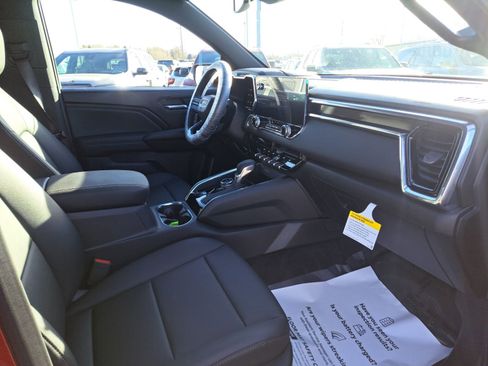 New 2026 GMC Canyon Elevation w/ Convenience Package image 34