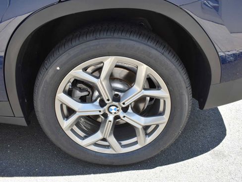 Used 2023 BMW X3 xDrive30i w/ Premium Package AWD/4WD image 8