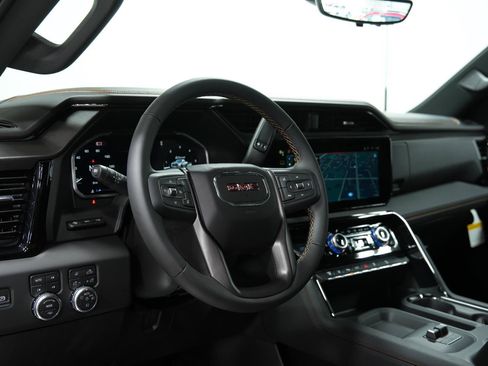 New 2026 GMC Sierra 2500 AT4 w/ AT4 Premium Plus Package AWD/4WD image 28