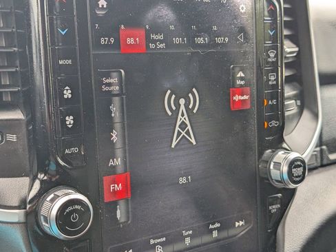 Used 2020 RAM 1500 Big Horn image 18