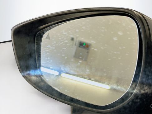 Used 2025 MAZDA CX-50 AWD 2.5 S w/ Premium Package image 16