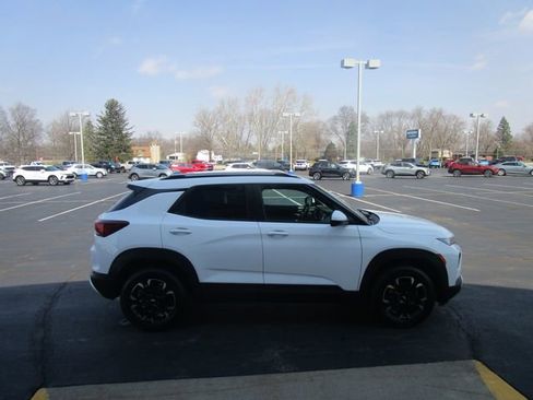 Used 2023 Chevrolet TrailBlazer LT w/ Convenience Package image 6