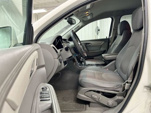 Used 2015 Chevrolet Traverse LT FWD image 14
