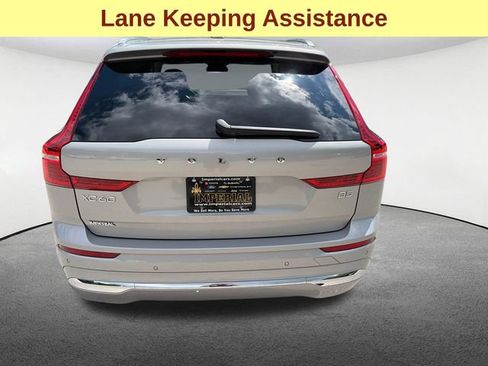Used 2023 Volvo XC60 B5 Ultimate FWD image 9