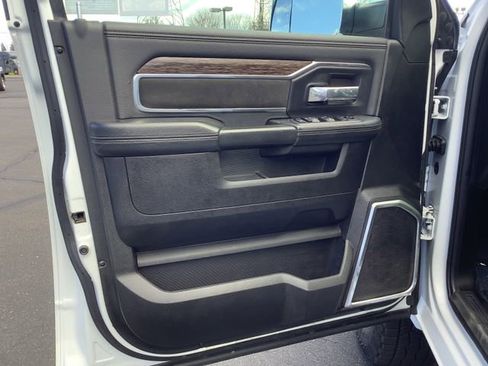 Used 2021 RAM 2500 Laramie image 9