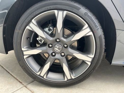 New 2026 Honda Civic FWD Hybrid Sedan image 11