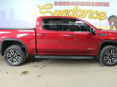 Used 2019 GMC Sierra 1500 AT4 w/ AT4 Premium Package AWD/4WD image 1