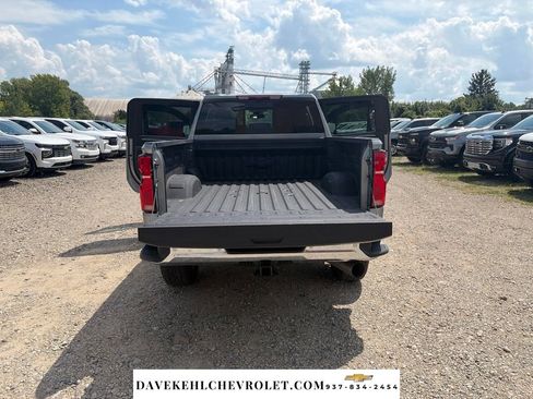 Used 2025 Chevrolet Silverado 2500 LTZ w/ LTZ Plus Package AWD/4WD image 34