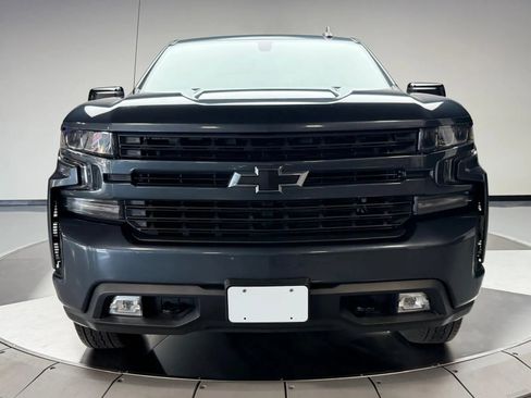 Used 2018 Chevrolet Silverado 1500 LTZ w/ LTZ Plus Package AWD/4WD image 3