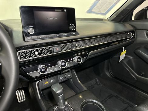 Certified 2024 Honda Civic Sport image 27