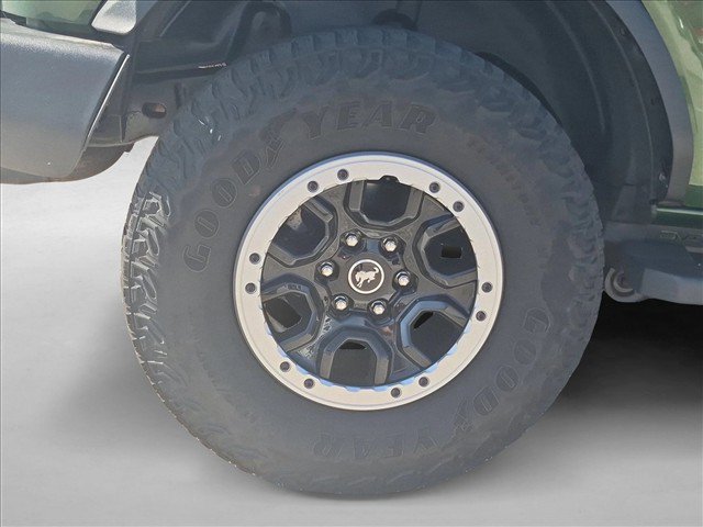 Used 2022 Ford Bronco Outer Banks w/ Sasquatch Package AWD/4WD image 13