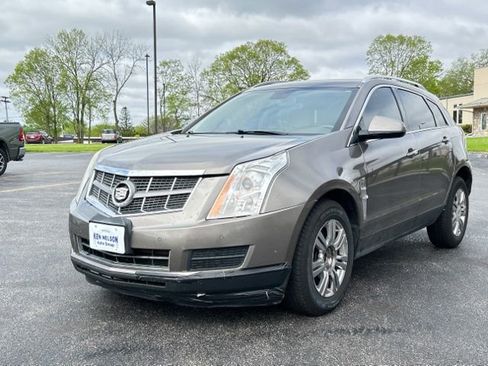 Used 2011 Cadillac SRX Luxury FWD image 3