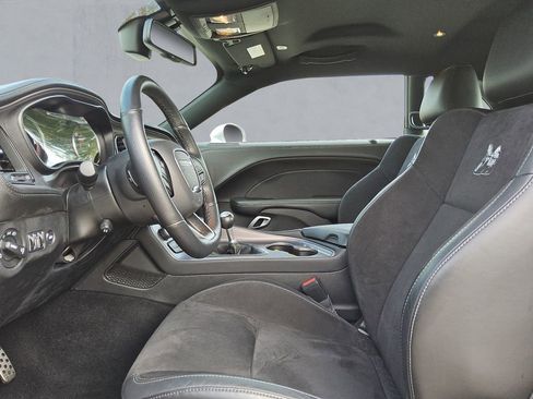 Used 2023 Dodge Challenger R/T Scat Pack w/ Plus Package image 9