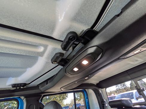 New 2026 Jeep Gladiator Sport image 22