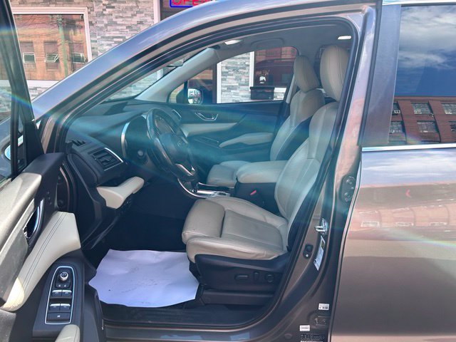 Used 2021 Subaru Ascent Limited w/ Technology Package AWD/4WD image 10