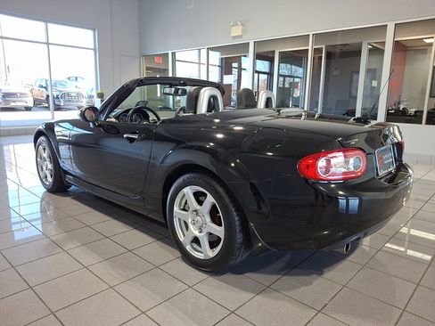 Used 2012 MAZDA MX-5 Miata Grand Touring image 4