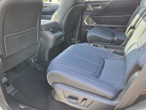 New 2026 INFINITI QX80 4WD image 10