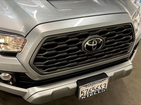 Used 2023 Toyota Tacoma TRD Sport image 29