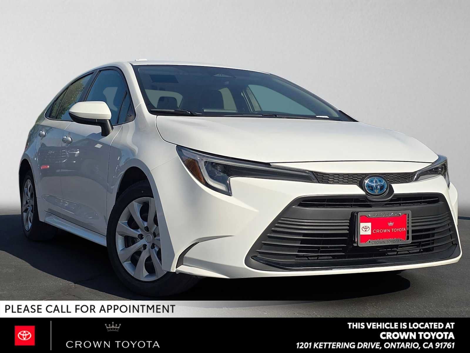 Certified 2023 Toyota Corolla LE FWD image 1