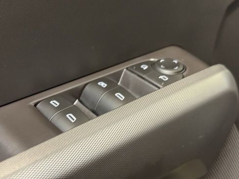 New 2026 GMC Canyon Elevation w/ Convenience Package image 11