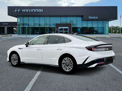 New 2026 Hyundai Sonata Limited FWD image 4