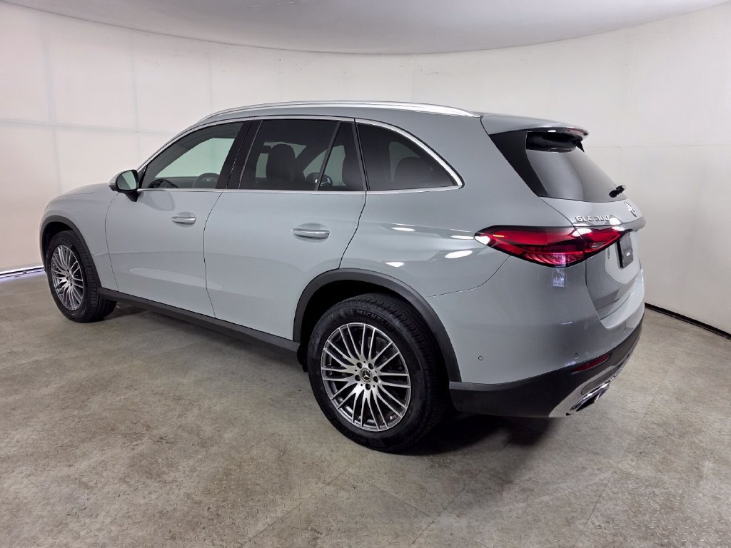 Certified 2026 Mercedes-Benz GLC 300 image 6