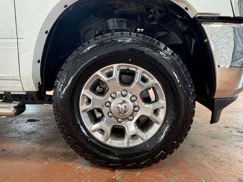 Used 2020 RAM 3500 Laramie AWD/4WD image 8