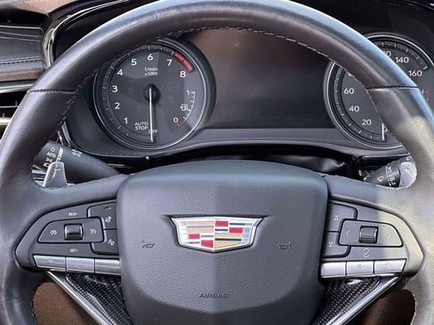 Used 2023 Cadillac XT6 Sport w/ Technology Package AWD/4WD image 23