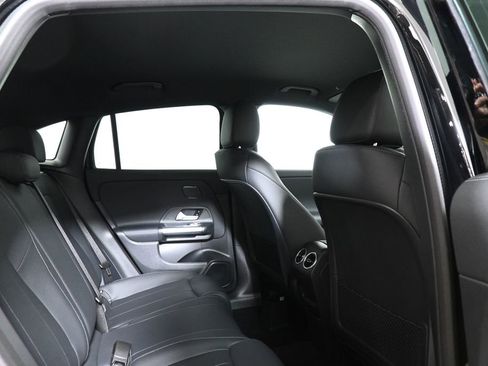 New 2025 Mercedes-Benz GLA 250 4MATIC image 21