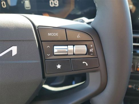 New 2026 Kia Sportage EX image 13