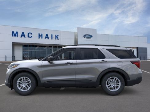 New 2026 Ford Explorer Active RWD image 3