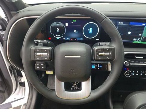Used 2026 Hyundai Palisade Calligraphy AWD/4WD image 6