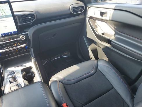 Used 2023 Ford Explorer ST w/ Equipment Group 401A AWD/4WD image 23