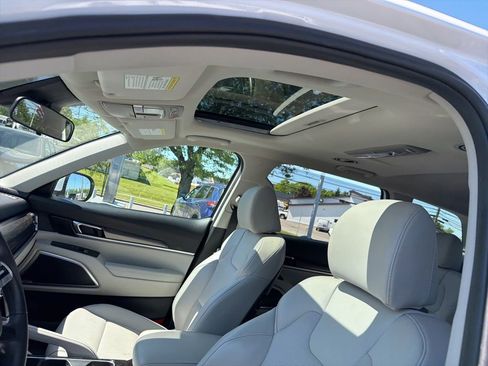 Used 2024 Kia Telluride S w/ S Sunroof Package AWD/4WD image 9