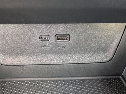 New 2026 Chevrolet Equinox LT w/ Safety and Technology Package image 23