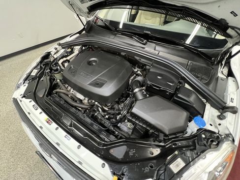 Used 2017 Volvo XC60 T5 Inscription w/ Preferred Option Package image 51