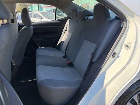 Used 2016 Toyota Corolla L FWD image 8
