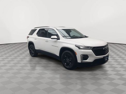 Certified 2023 Chevrolet Traverse LT w/ Midnight/Sport Edition AWD/4WD image 35