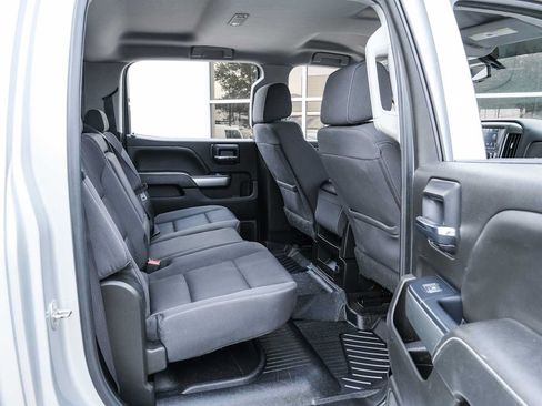 Used 2018 Chevrolet Silverado 1500 LT w/ Texas Edition AWD/4WD image 32