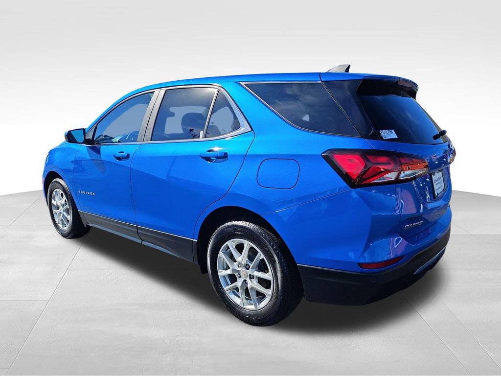 Used 2024 Chevrolet Equinox LT FWD image 3
