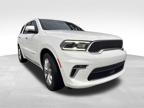 Used 2023 Dodge Durango Citadel RWD image 3
