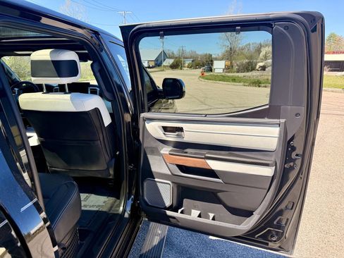 Used 2024 Toyota Tundra Capstone AWD/4WD image 17