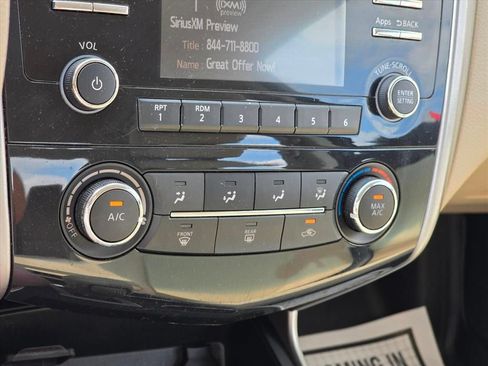 Used 2015 Nissan Altima 2.5 S w/ Sport Value Package FWD image 18