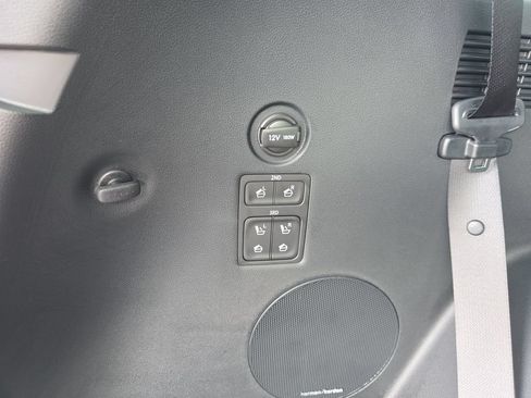 Used 2025 Hyundai Palisade Calligraphy FWD image 34