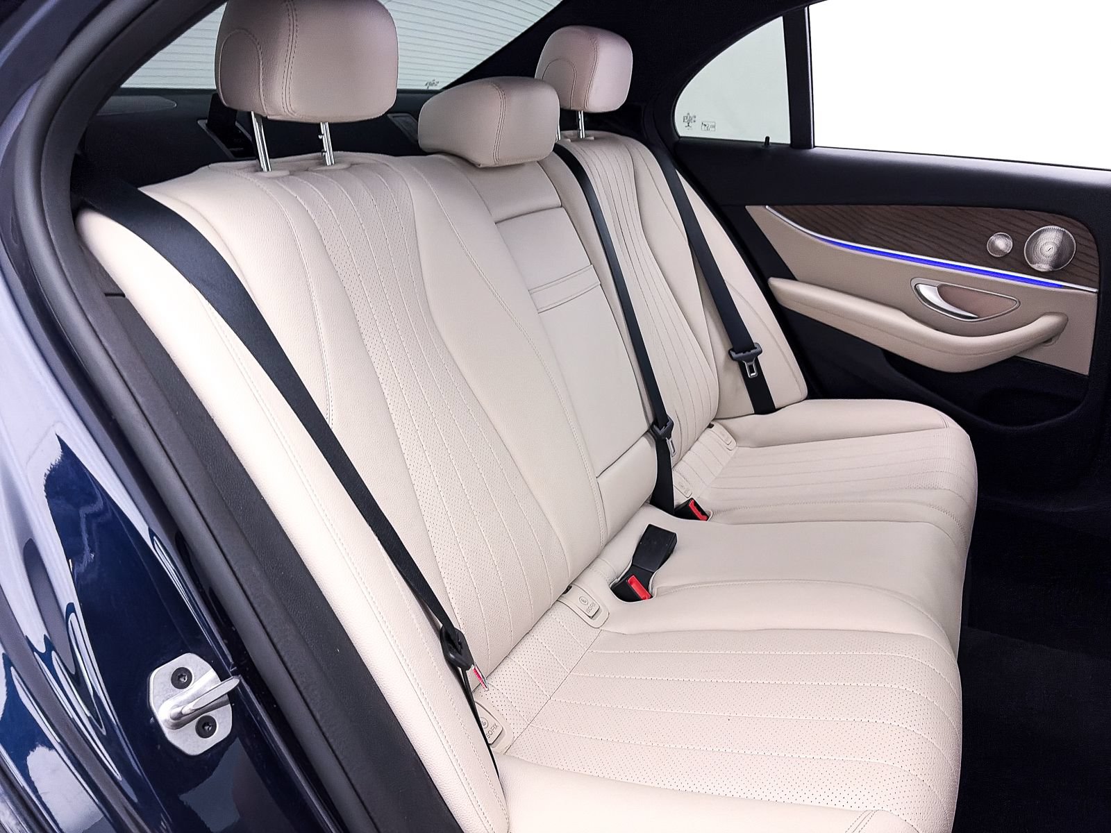 Used 2022 Mercedes-Benz E 350 Sedan image 39