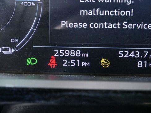 Used 2023 Audi e-tron Chronos w/ Chronos Package AWD/4WD image 13