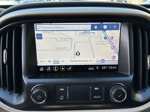 Used 2021 GMC Canyon Denali image 26