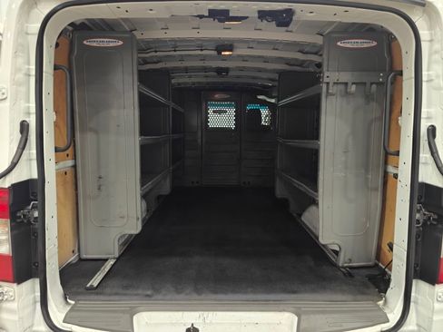 Used 2020 Nissan NV 2500 SV image 34